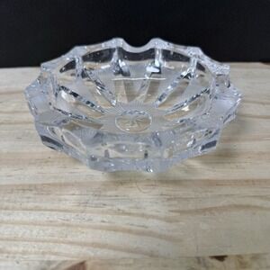 Vintage MCM Sunburst Atomic Star Crystal Cut Glass Cigar Ashtray
